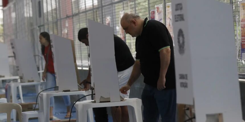 Saiba como a urna eletrônica garante a soberania do voto Saiba como a urna eletrônica garante a soberania do voto