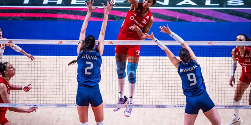 Seleção Brasileira feminina de vôlei sofre virada da Turquia e é vice-campeão da Liga das Nações