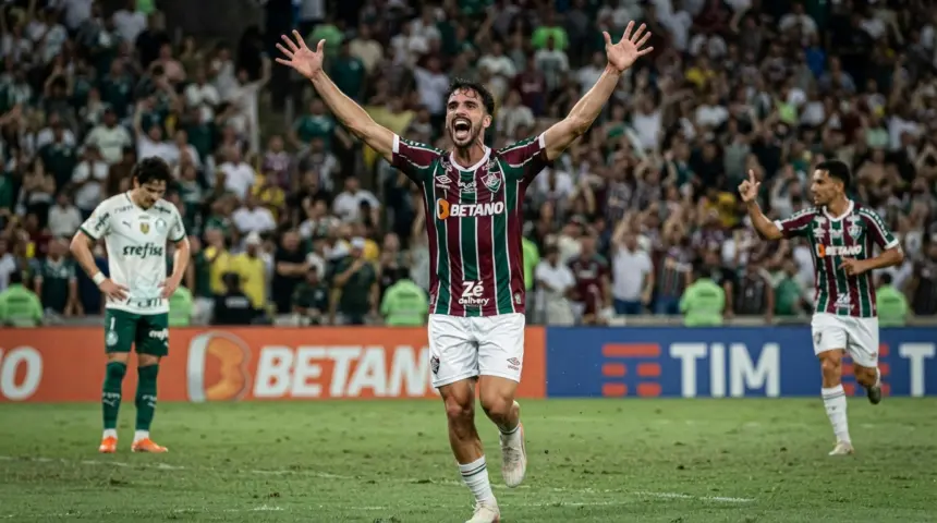 Fluminense vira sobre o Palmeiras por 3 a 2 e interrompe sequência de oito jogos sem vencer
