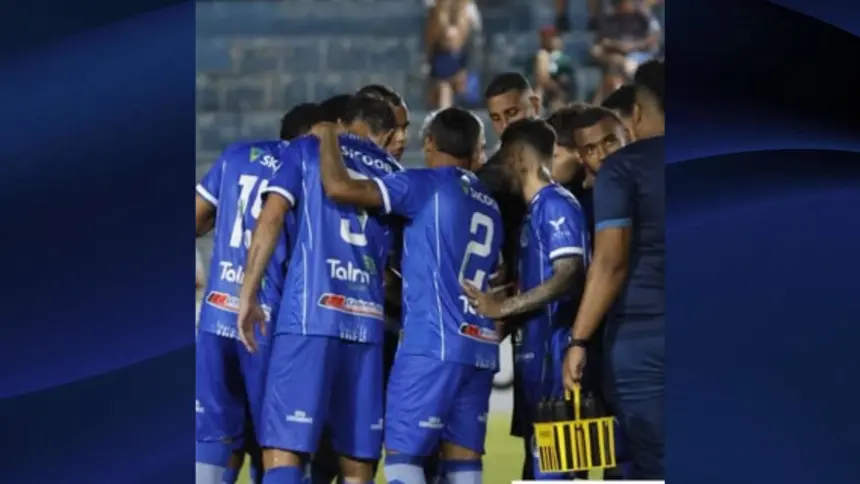 Goianésia vence Morrinhos e assume vice-liderança da Divisão de Acesso Goianésia vence Morrinhos e assume vice-liderança da Divisão de Acesso