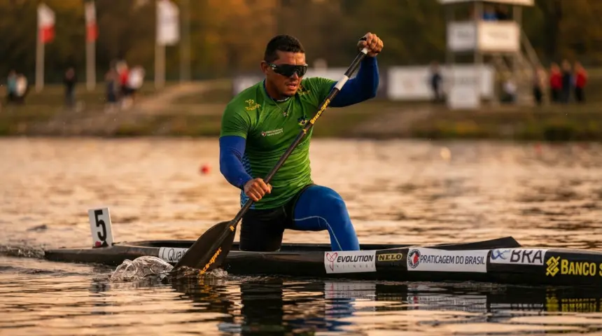 Isaquias Queiroz conquista o pentacampeonato mundial na canoagem em Poznan