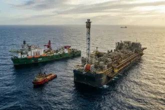 Petroleiros apresentam plano para ampliar controle estatal da Petrobras