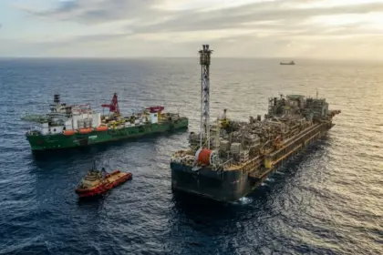 Petroleiros apresentam plano para ampliar controle estatal da Petrobras