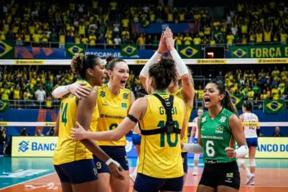 Brasil vence Chile e decide vaga olímpica contra Argentina no domingo