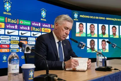 Carlo Ancelotti renova seleção brasileira com foco em novos talentos