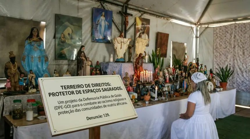 DPE-GO inicia projeto em Anápolis para blindar terreiros e enfrentar o racismo religioso em Goiás DPE-GO inicia projeto em Anápolis para blindar terreiros e enfrentar o racismo religioso em Goiás