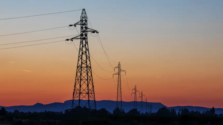 Mercado livre de energia no RS: entenda a diferença entre o mercado cativo e livre para otimizar os custos da sua empresa